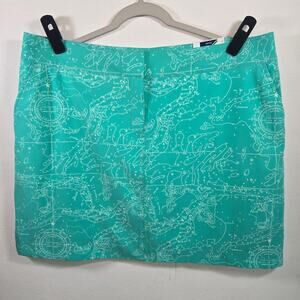 Izod Van Heusen Womens Light Green Map Like Design Golf Skort. Size 16